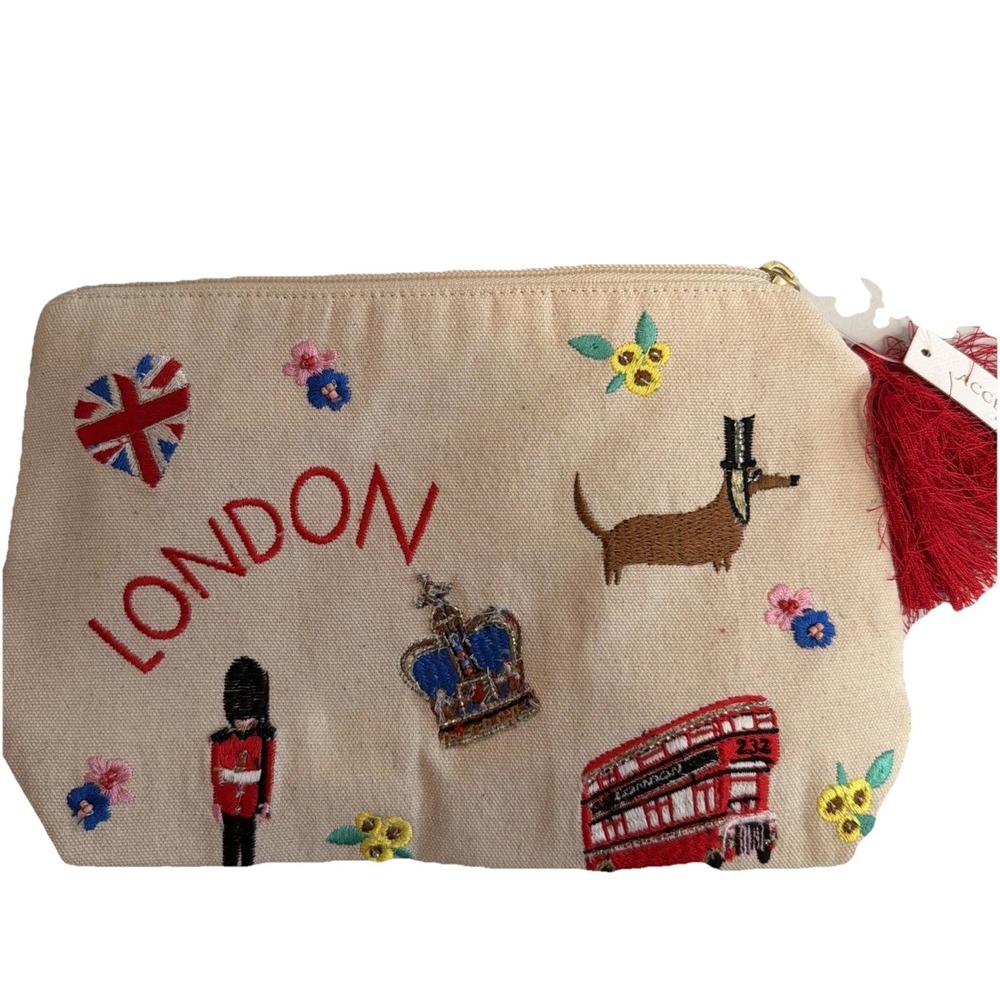 Accessorize London Cream Makeup Zipper Storage travel pouch Bag